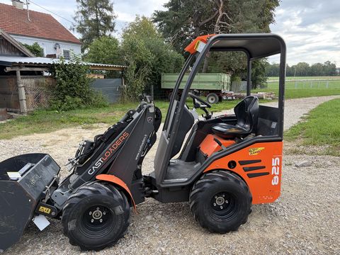 Cast 825D Tele mit Schaufel & Ballenspies
