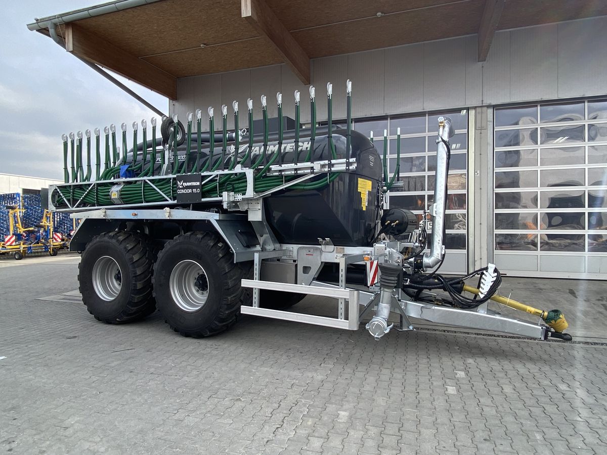 Farmtech Polycis 1400 + Schleppschuhverteiler Condor 15.0