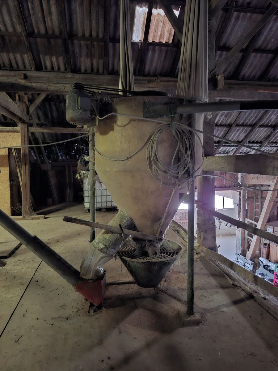 Gruberjeva mešalna naprava za 500 kg z elektromotorjem