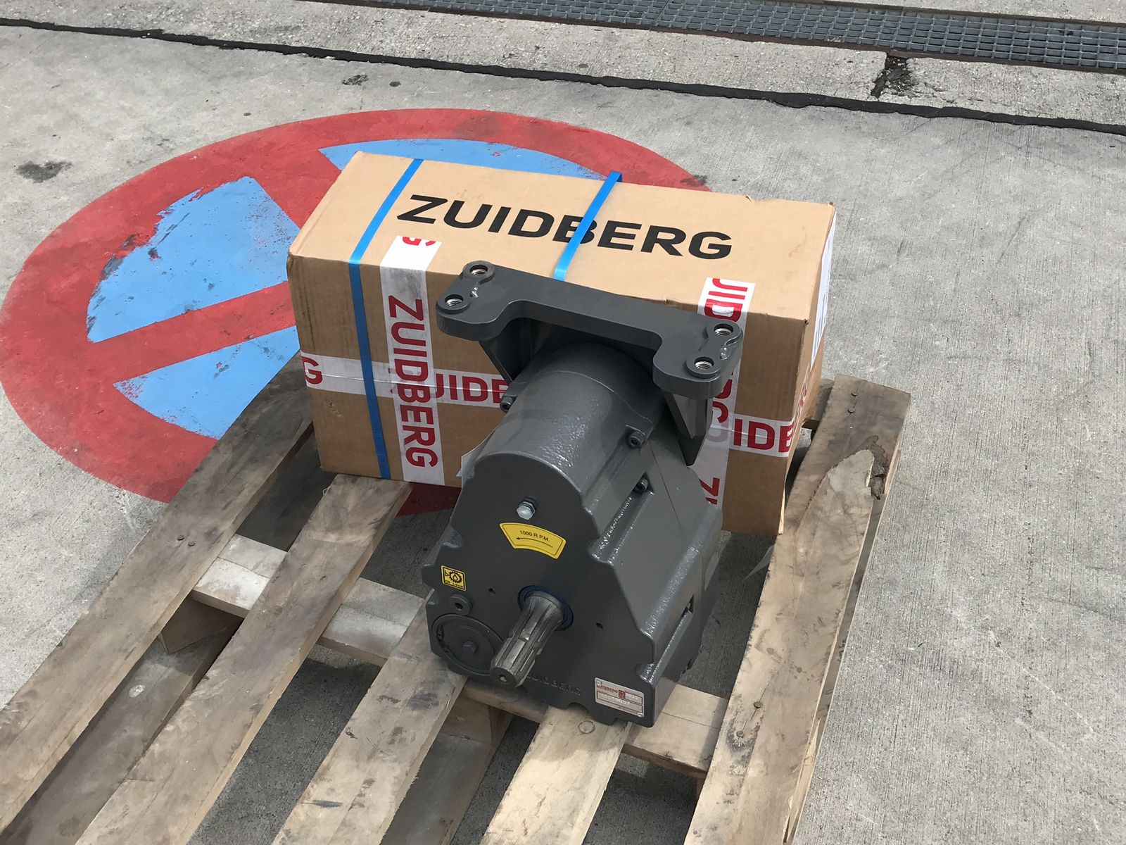 Zuidberg Frontzapfwelle passend zur Valtra G - Serie