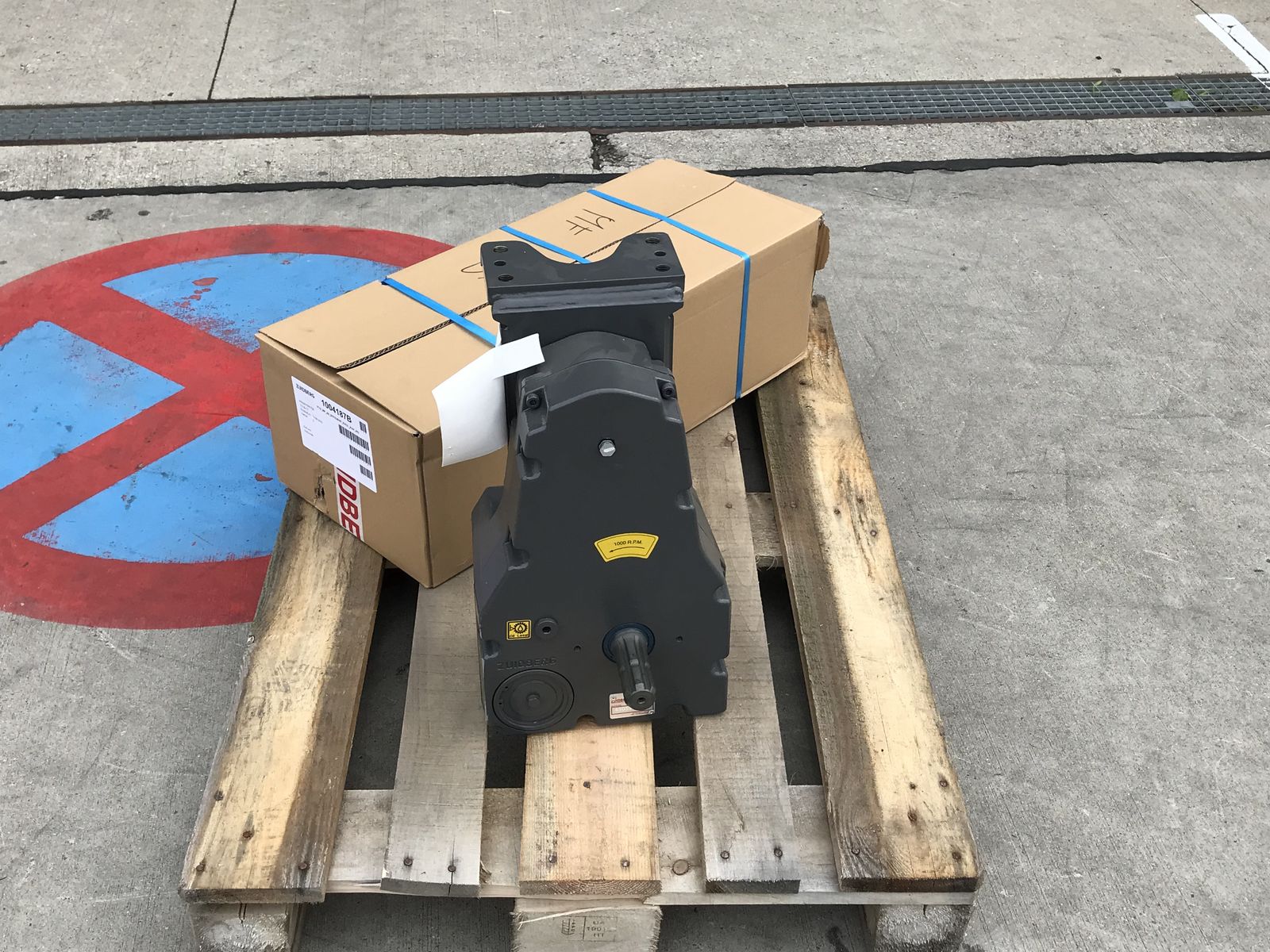 Zuidberg Frontzapfwelle zum MF 6S Efficient + Exclusive