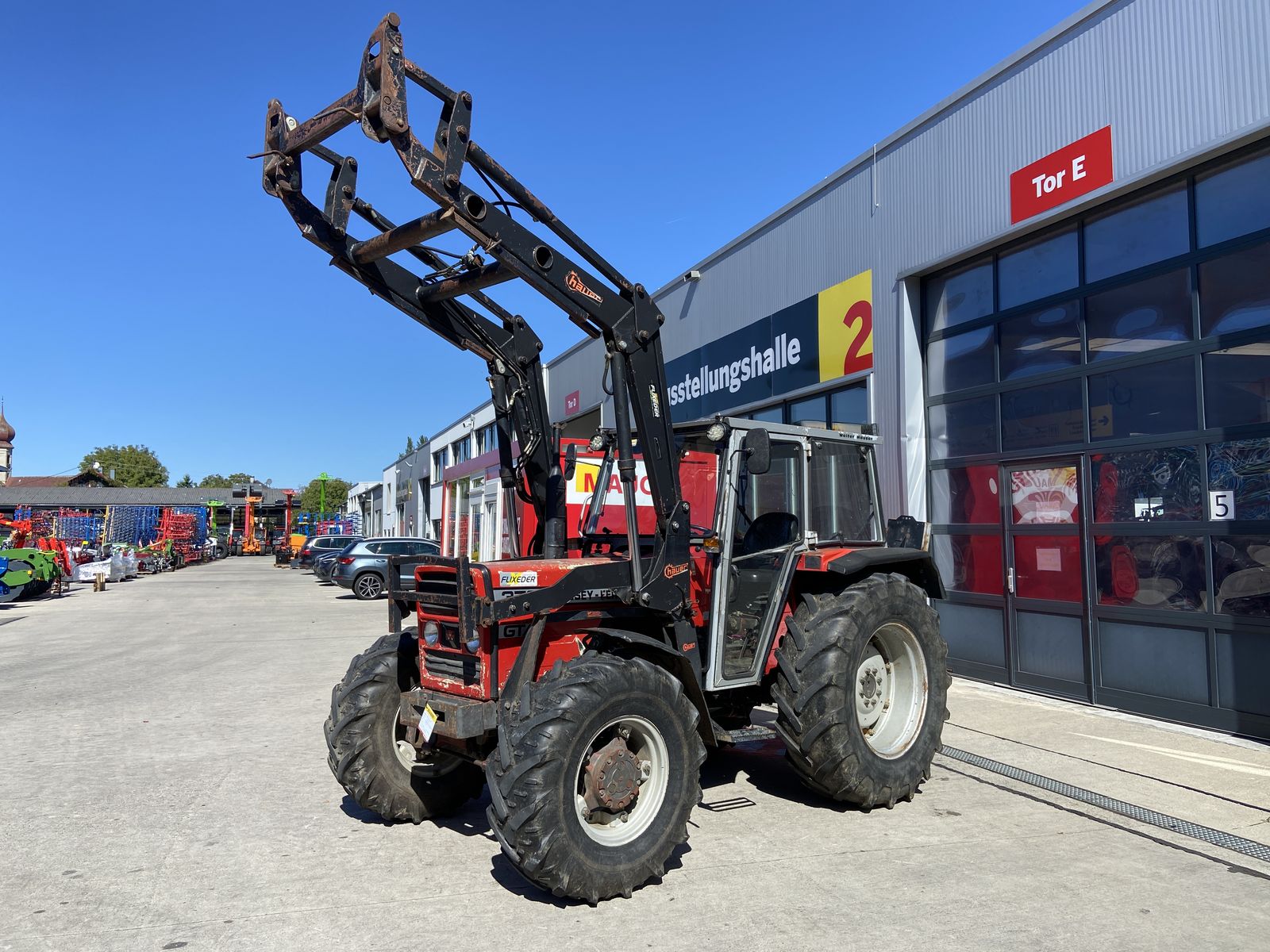 Massey Ferguson 373-4 GT