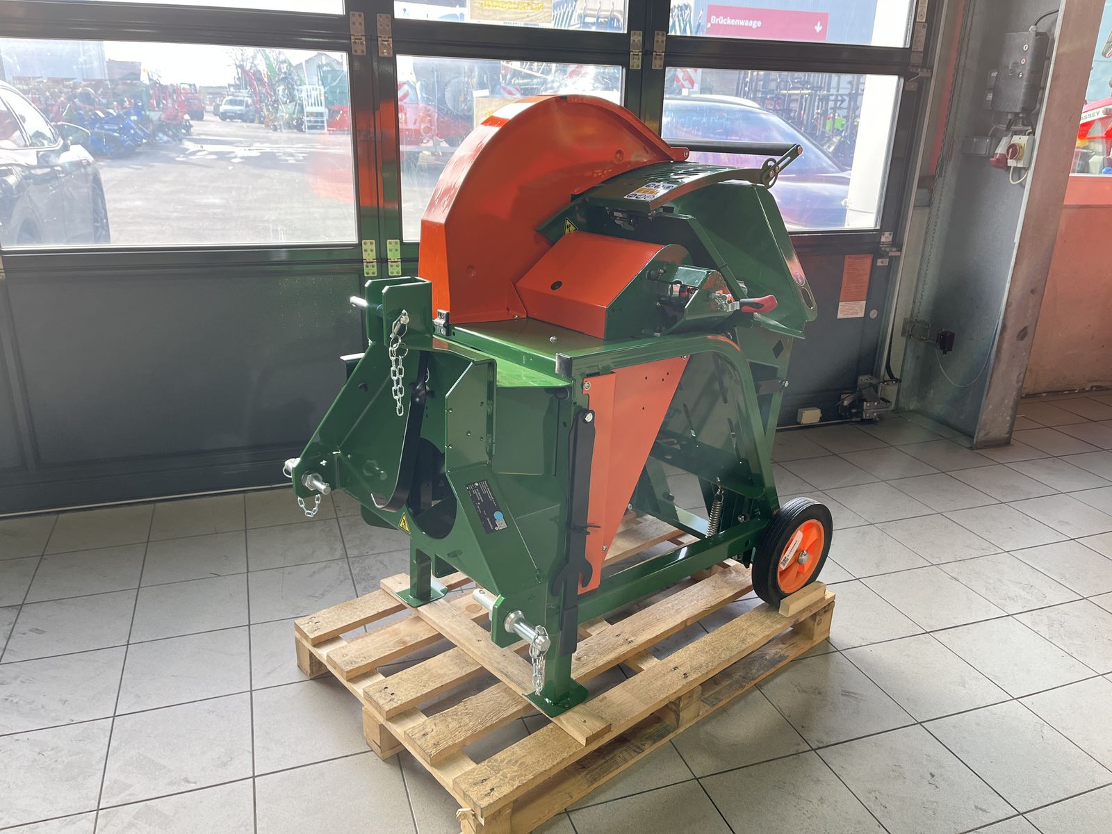 Posch Wippsäge mit Zapfwellenantrieb