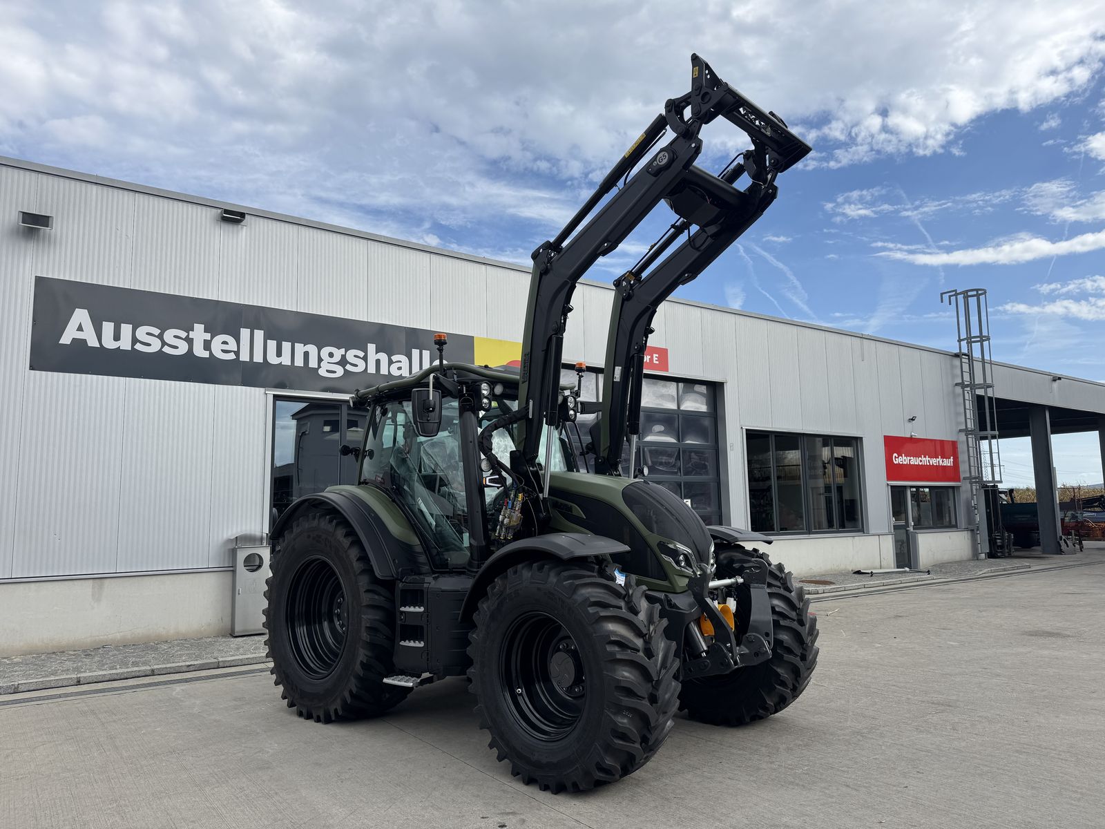 Valtra N175