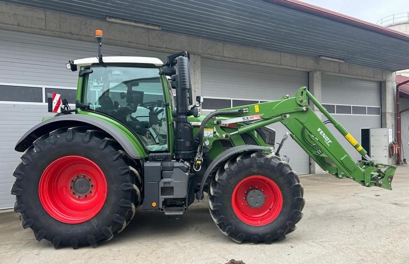 Fendt 724 Vario Profi+ 3
