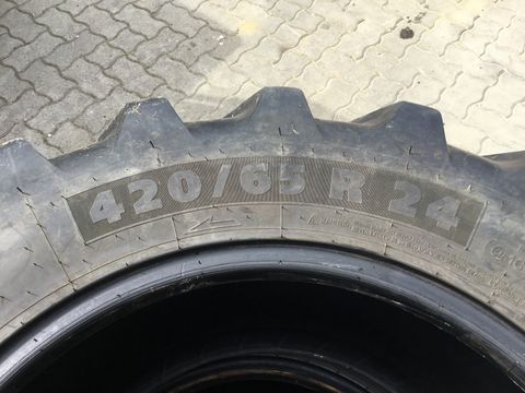 Michelin 420/65R24