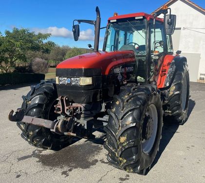 <strong>New Holland M 160/85</strong><br />