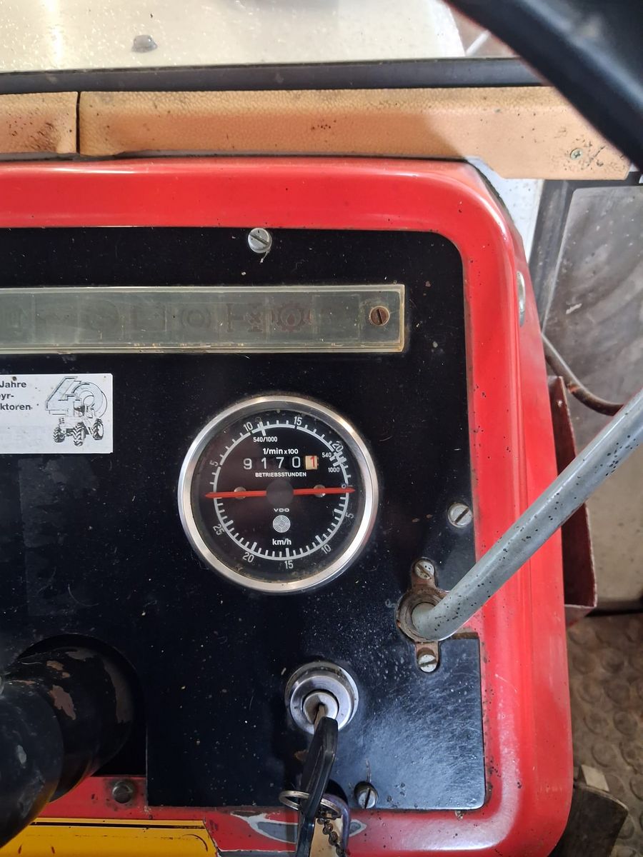 Steyr Steyr 8100 Allrad SK 1, 85PS, 6 Zylinder, Zusatz 3