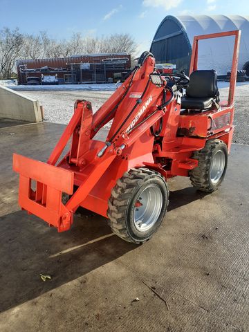 Weidemann 1030 D/D, mit Kardanantrieb, Weidemann Verriegel