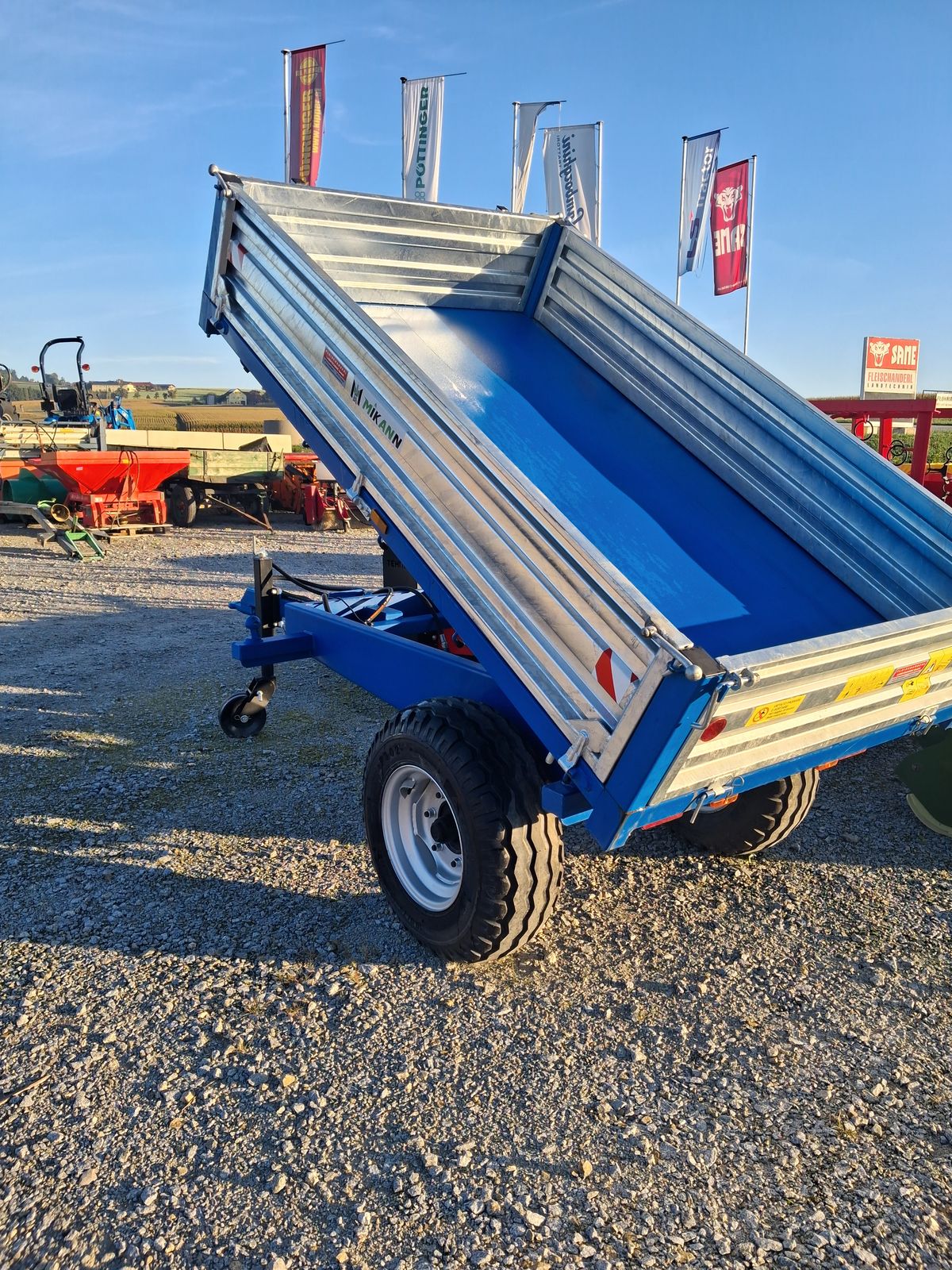 HT30/3 Dreiseitenkipper, hydr. Bremse, verzinkte 1