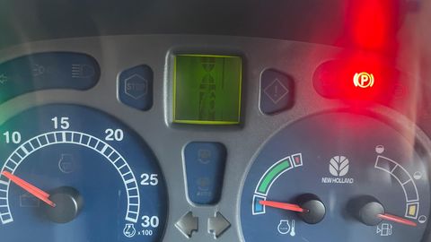 New Holland TL70A (4WD)