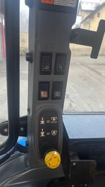 New Holland TL70A (4WD)