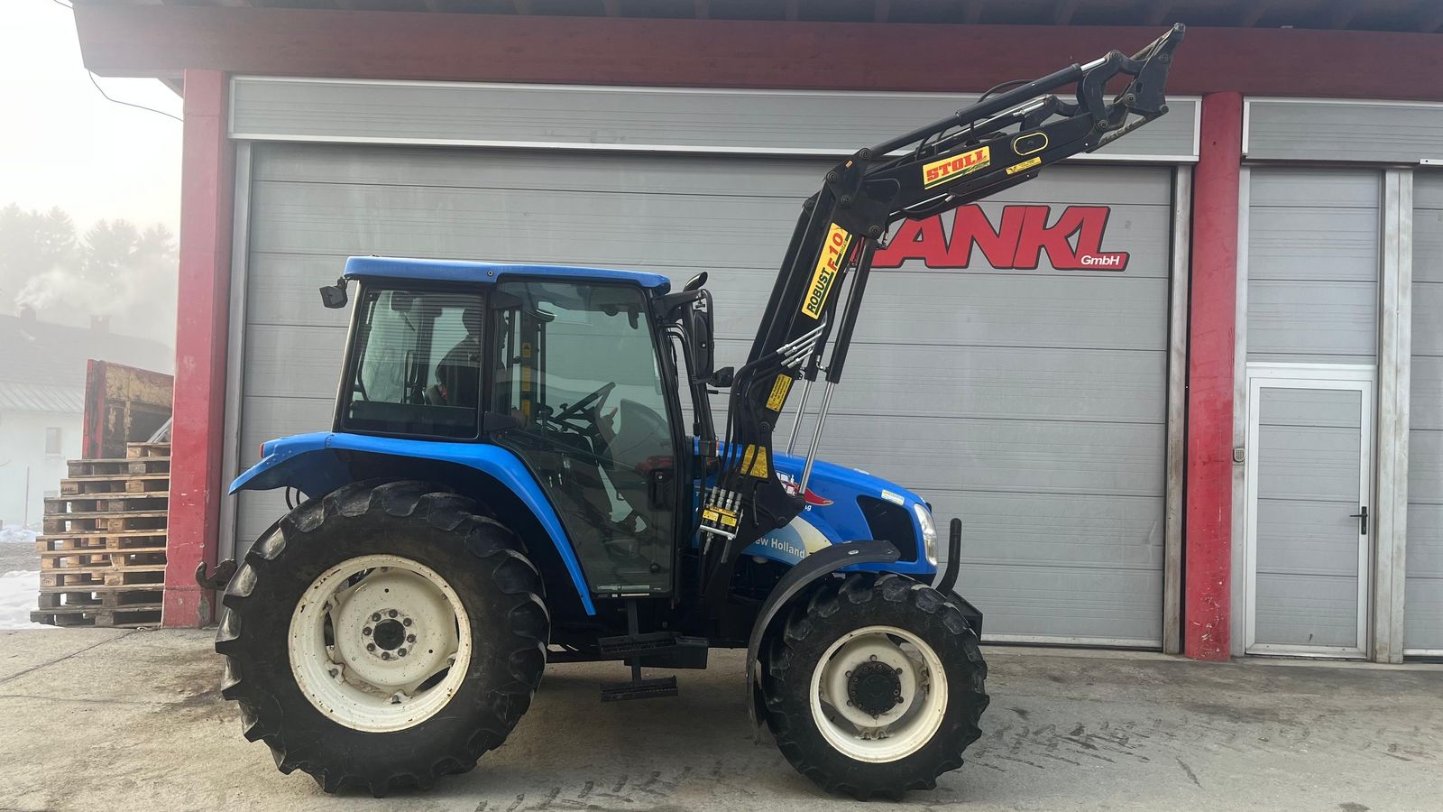 New Holland TL70A (4WD) 3