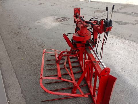 Kuhn Siloblockschneider