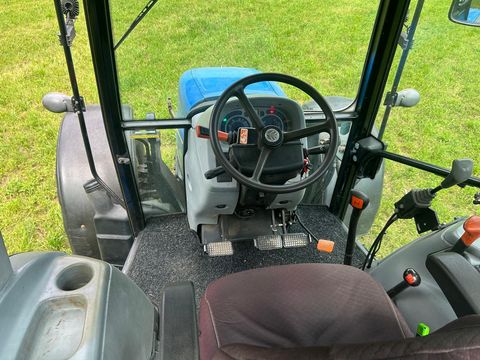 New Holland T5060