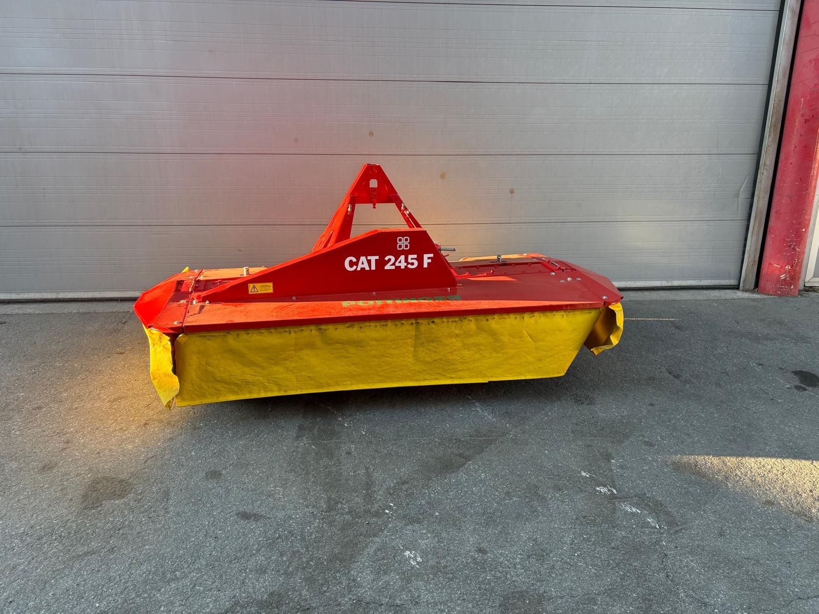 Pöttinger Cat 245F 1