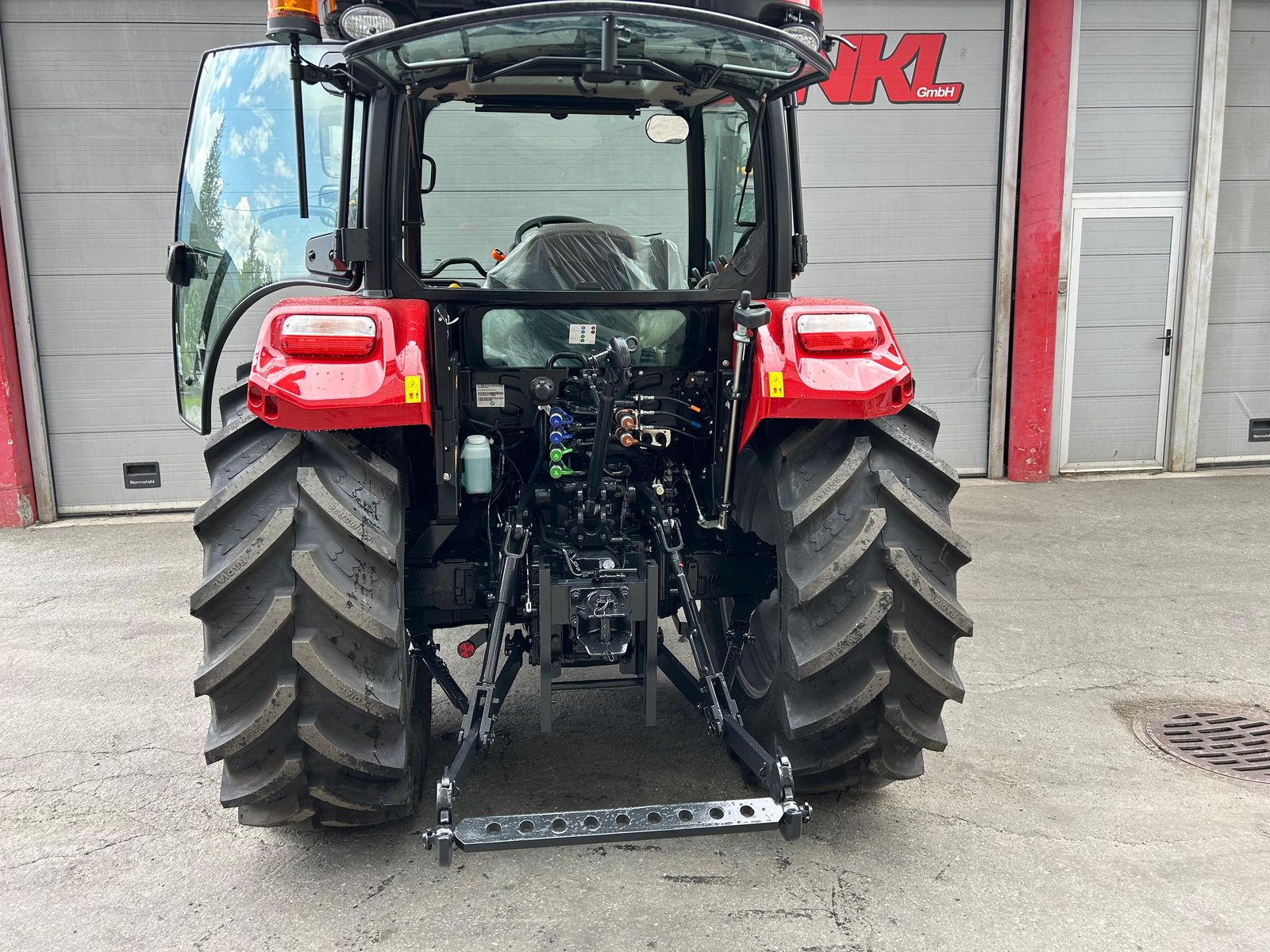 Case IH Farmall 90 A (Stage V) 3