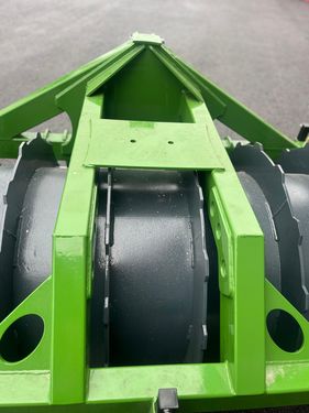 Sonstige Siloverdichtungswalze