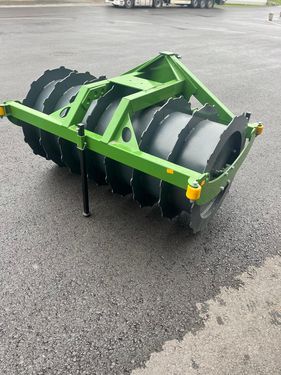 Sonstige Siloverdichtungswalze