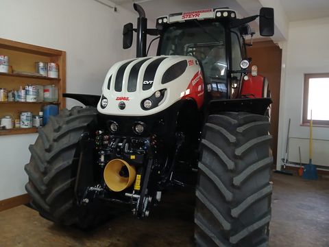 Steyr 6300 Terrus CVT (Stage V)