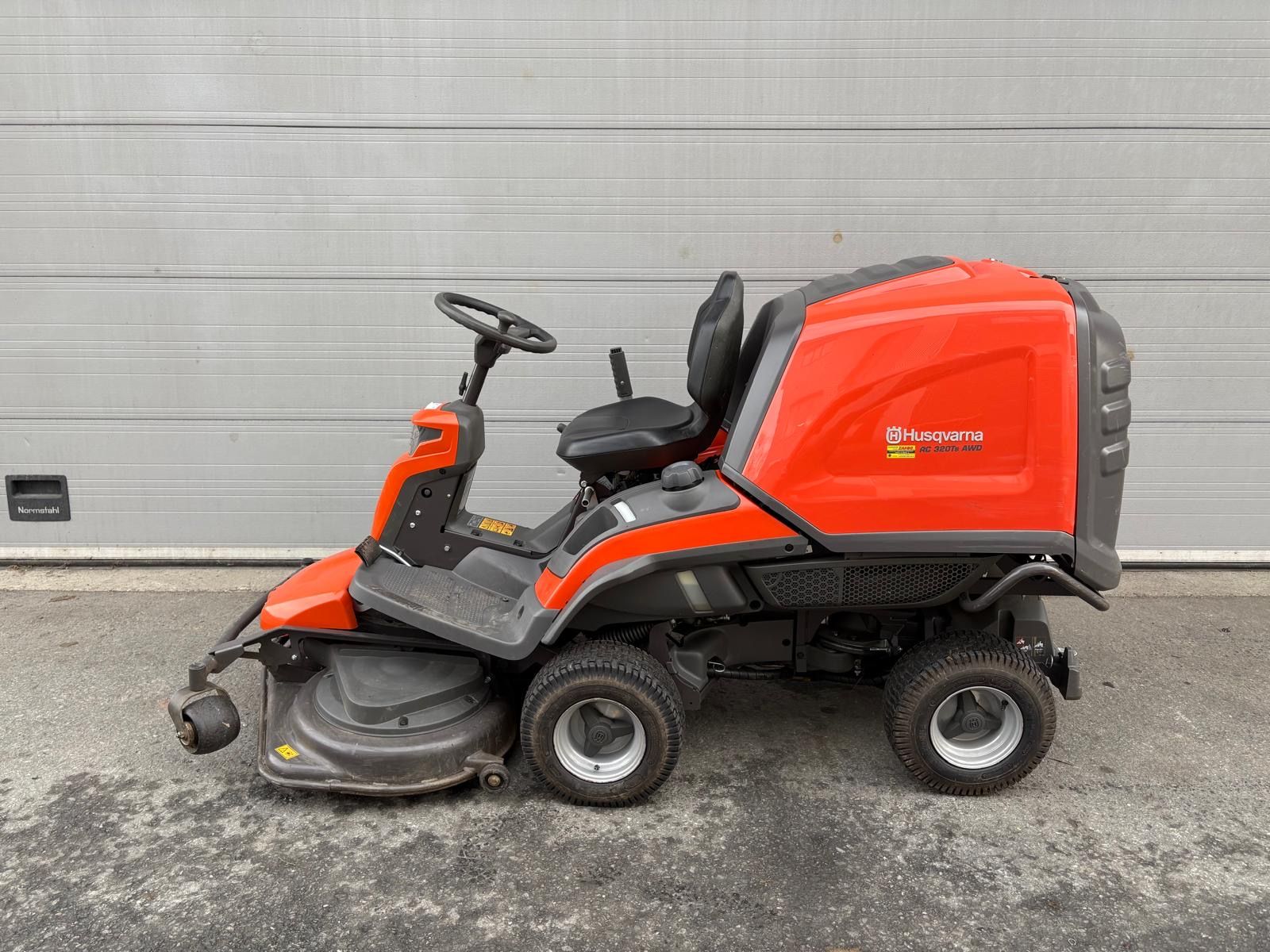 Husqvarna Rider RC320 Ts AWD 3