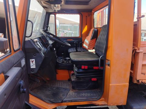 Mercedes Unimog U90