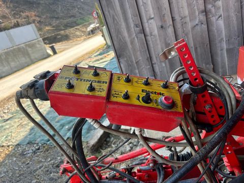 Pöttinger Ernteprofi III