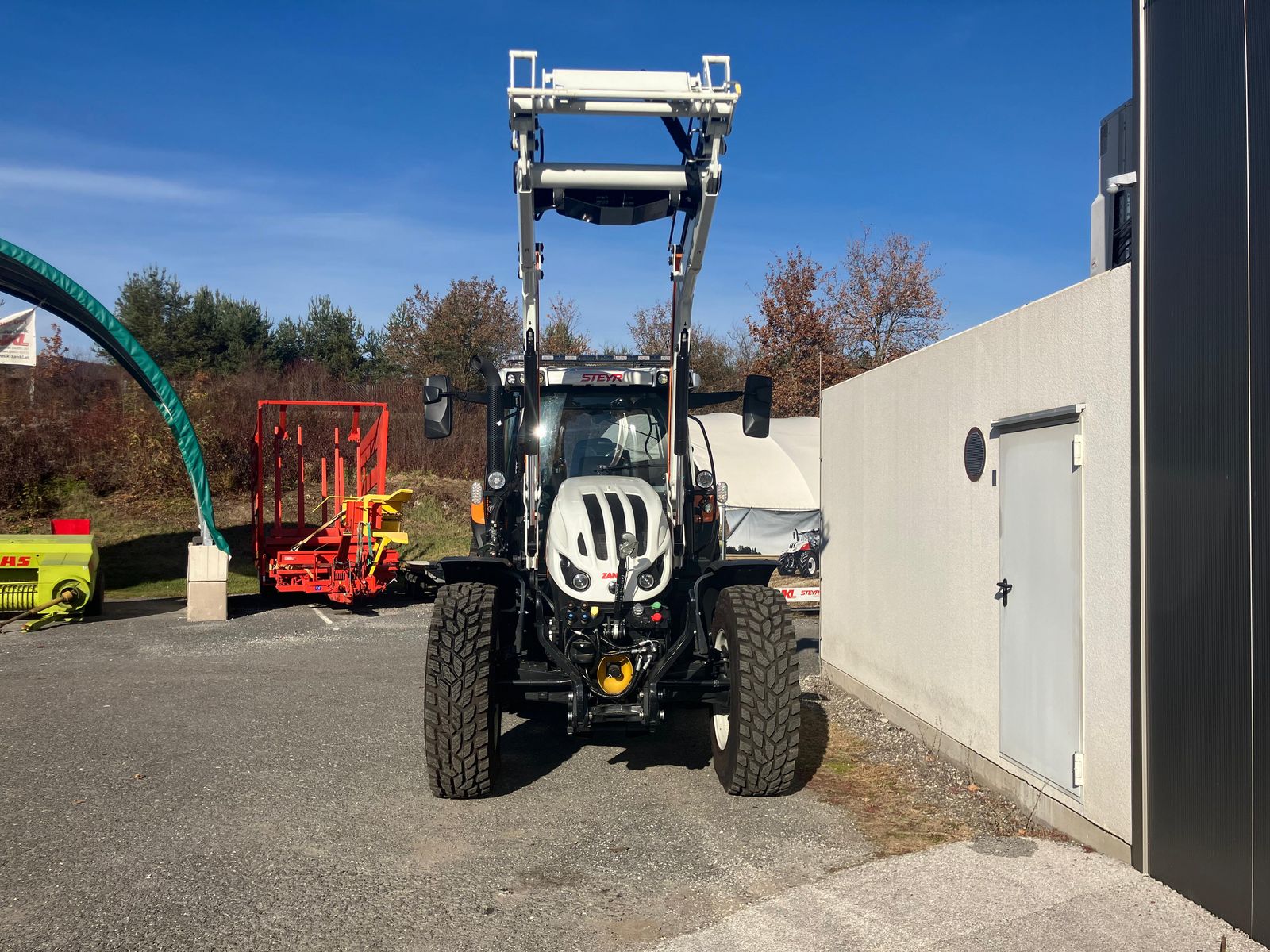 Steyr 6150 Profi CVT (Stage V)  2