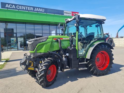<strong>Fendt 211 Vario F</strong><br />