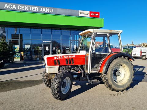 <strong>Steyr 8075 A</strong><br />
