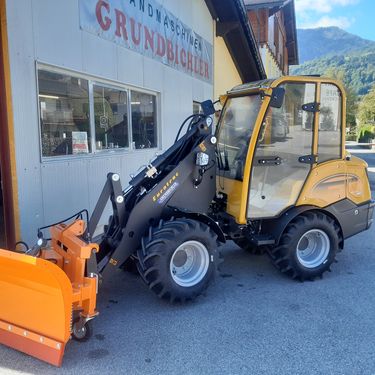 Eurotrac W12-CS