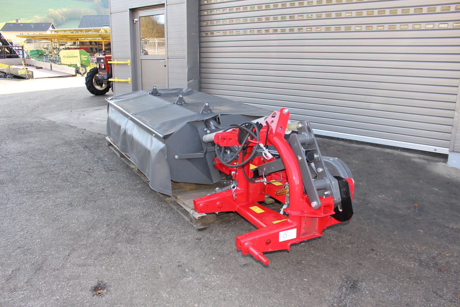 Massey Ferguson DM 255P 2