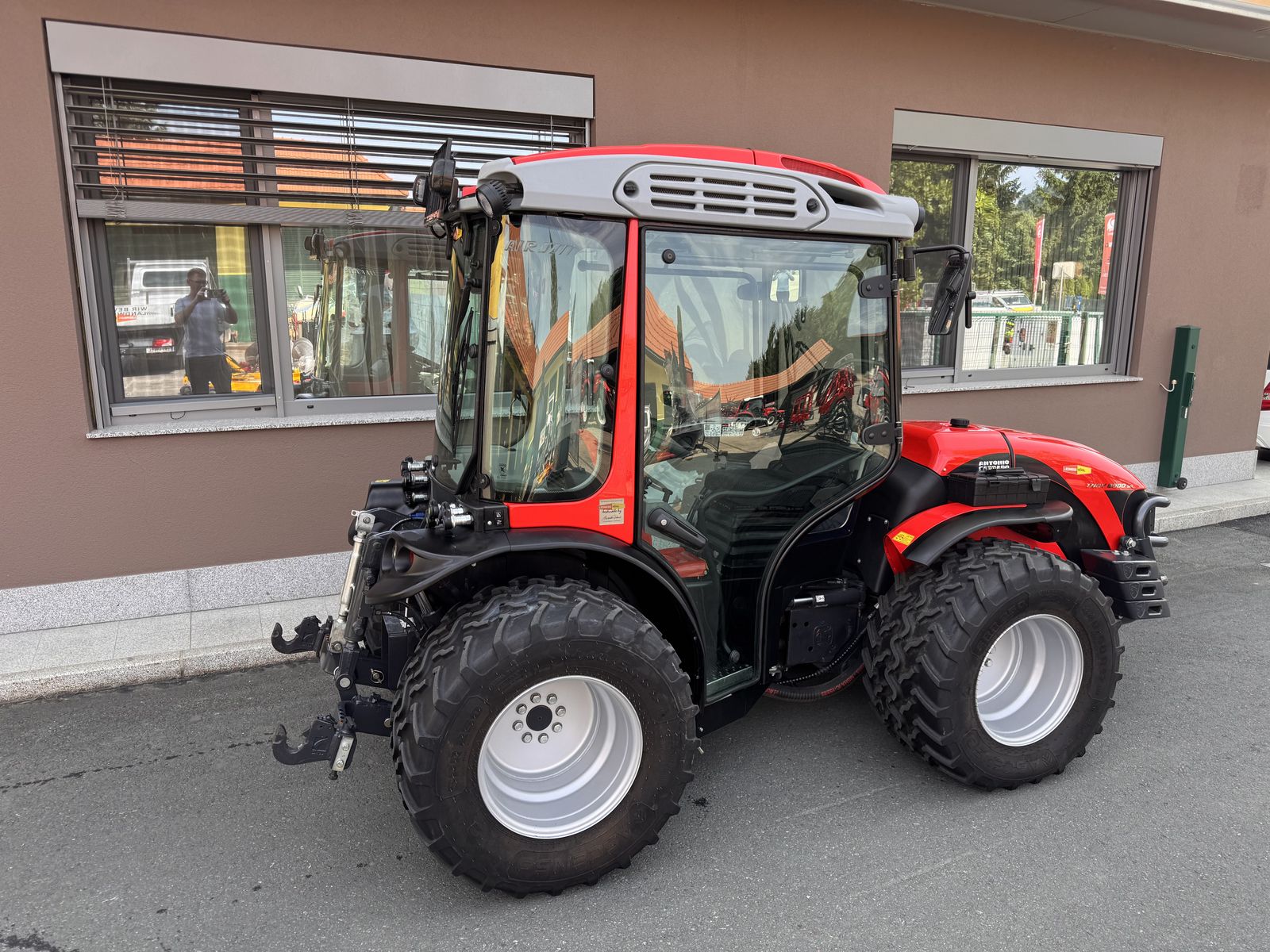 Antonio Carraro Tony 8900 SR 2