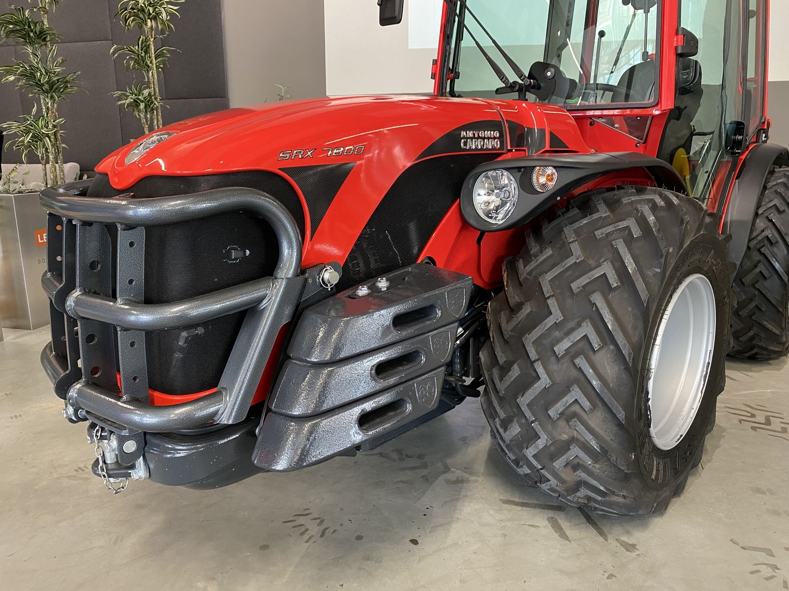 Antonio Carraro SRX 7800 3