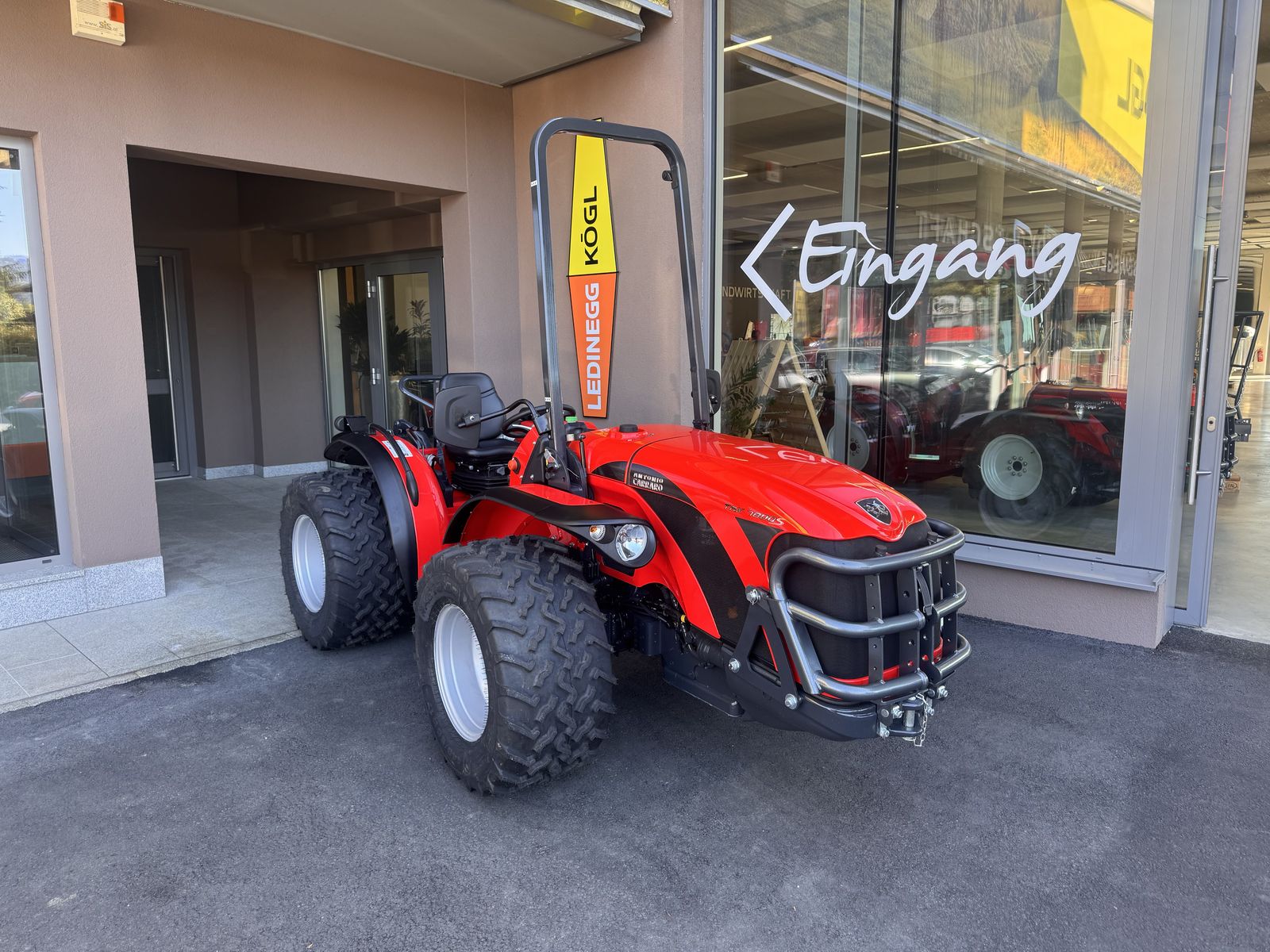 Antonio Carraro TRX 7800 2