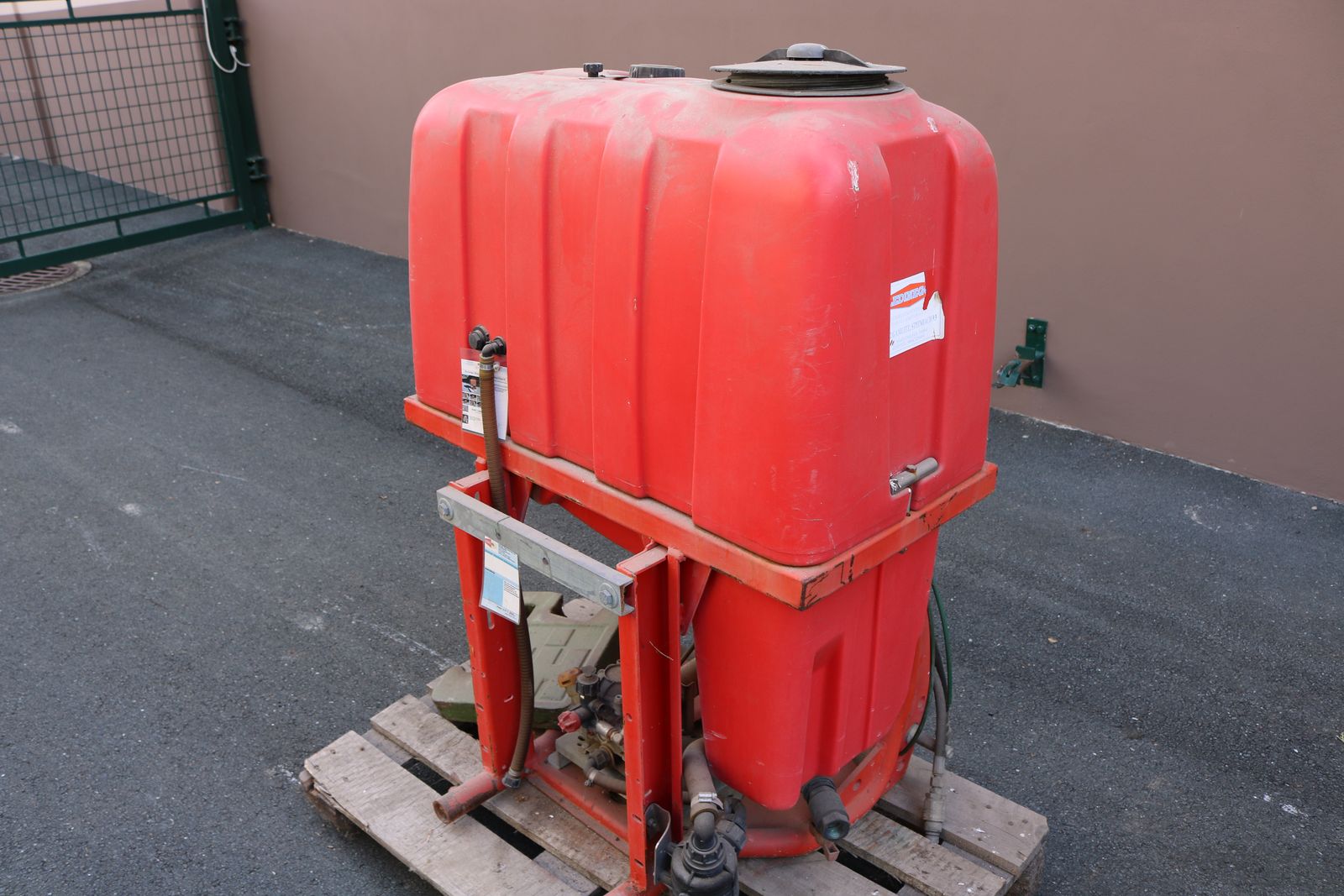 Dragone 200 Liter Herbizidfass 2