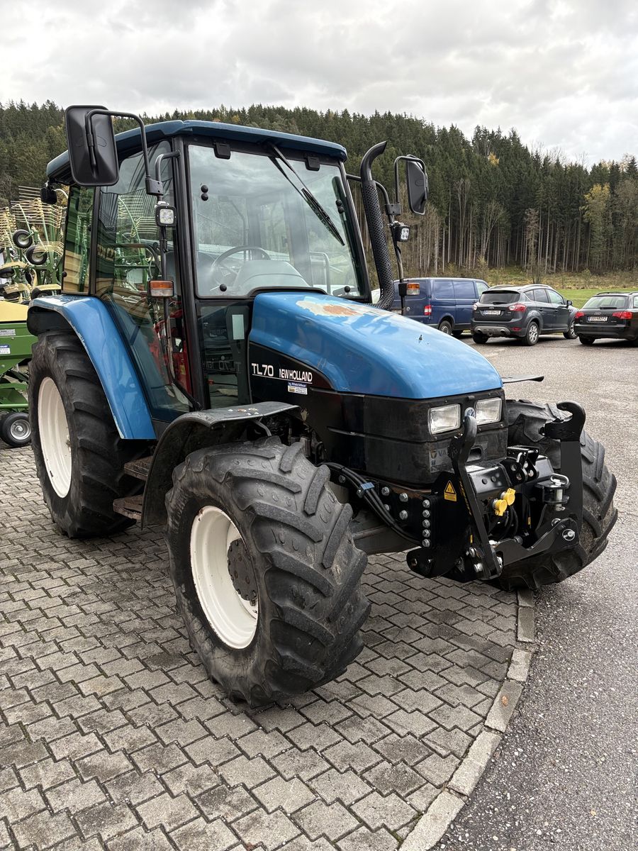 New Holland TL70 (4WD) 3
