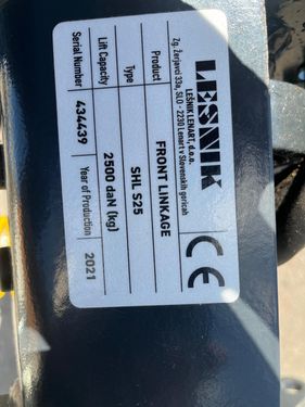 Lesnik SHL S25 mit Anbauplatte zu Steyr 9100M
