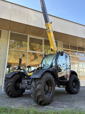 New Holland TH 7.37 PLUS