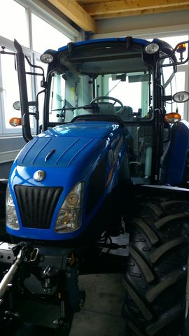 New Holland T4.65