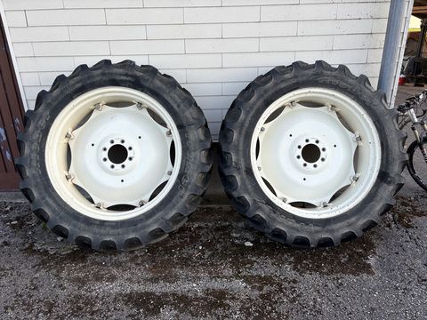 Kleber Pfelgeräder komplett passend zu NH/Steyr/Fiat