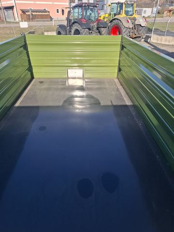 3405-11db72645ea701740f14fafb72f6a72f-6766015