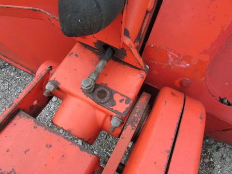 3405-33b629e94aaff17df82546bf8cb99cb9-6333940