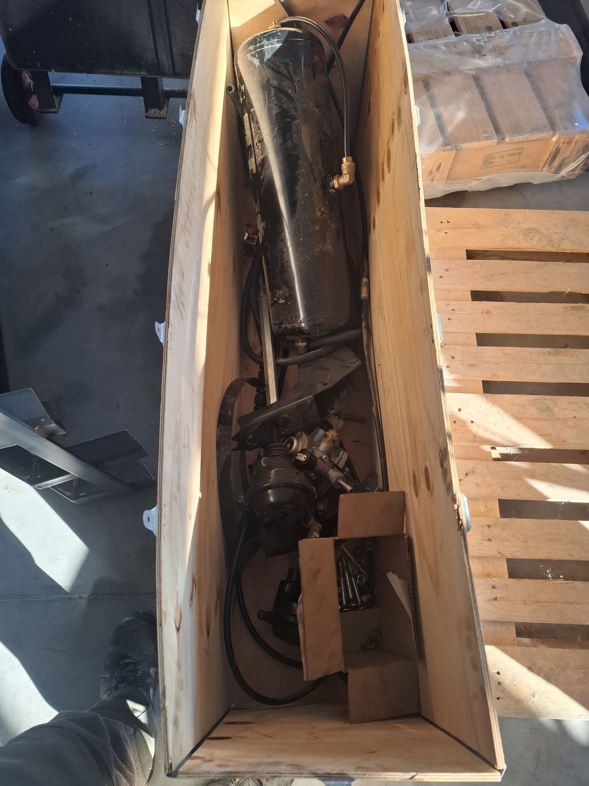 Kuhn Druckluftbremse zu Kuhn Rundballenpresse 1