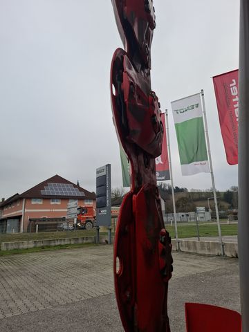 3405-68cbbb8114654468ee99272d9502797b-6506762