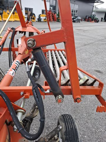 3405-6b0160a2498619019b42735b2839e177-6572294