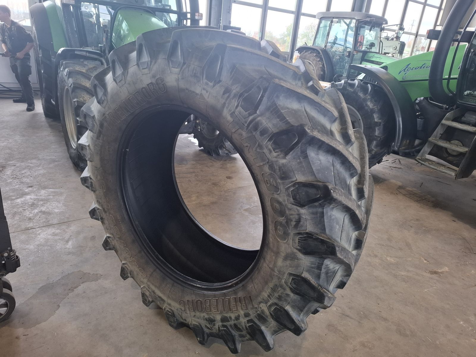 Trelleborg 540/65R34 1