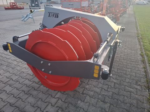 3405-d56a5b3b63a94886b0523d6a17566498-6305143