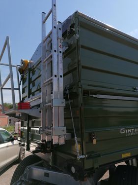 Fliegl Bordwandklappung mit Kurbel 