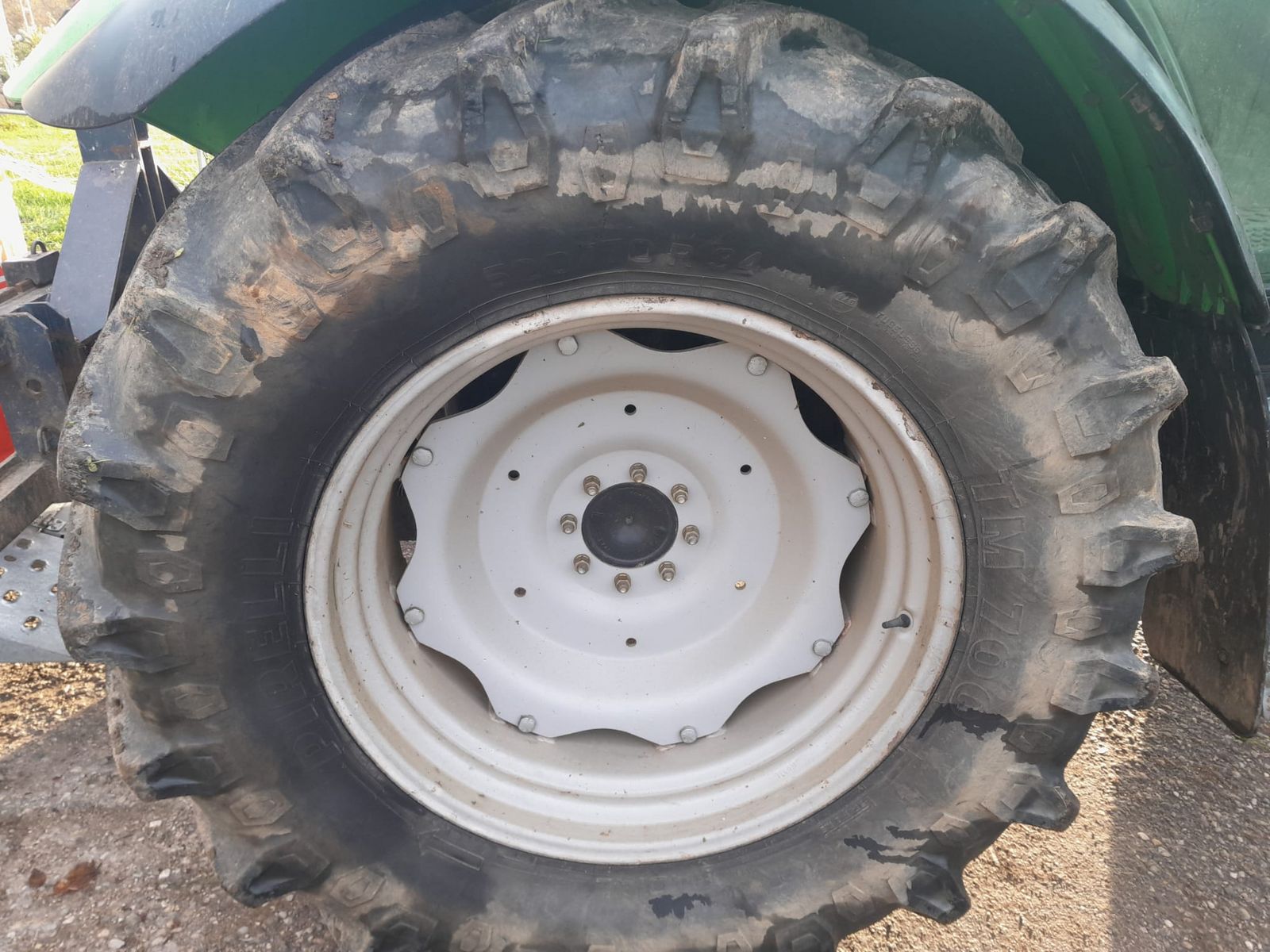 Firestone Kompletträder passend zu Deutz Fahr Agrotron 100 1